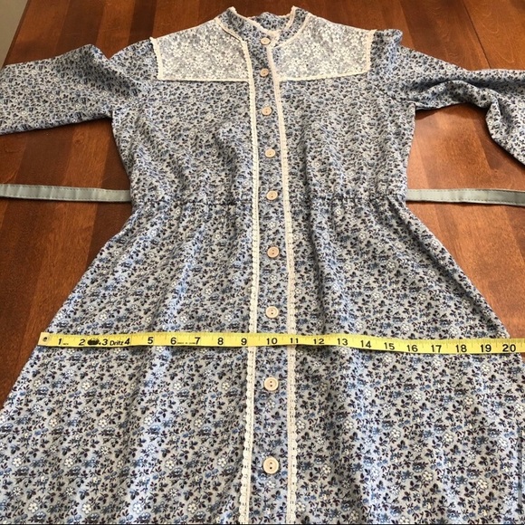 PANTEL | Blue floral & lace cottagecore mi… - Picture 12 of 16